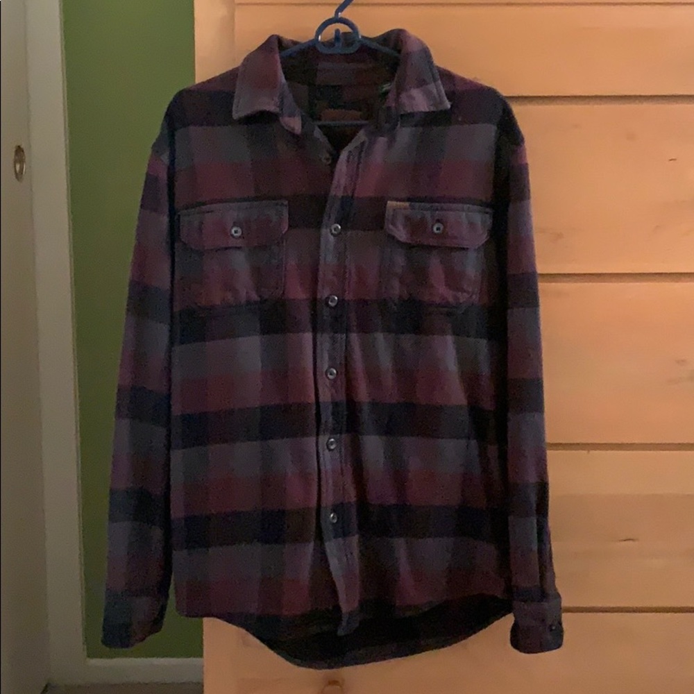 Plaid shirt 🌲